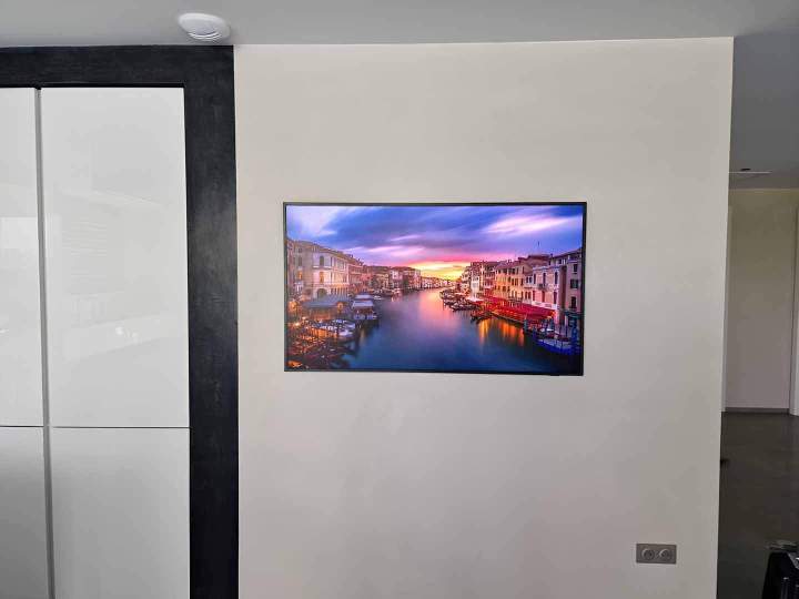 Pose de téléviseurs HiFi Hochfelden