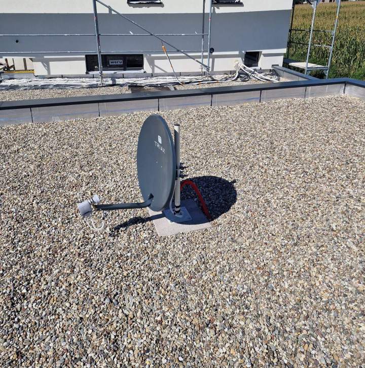 Installation d'antenne paraboles Hochfelden
